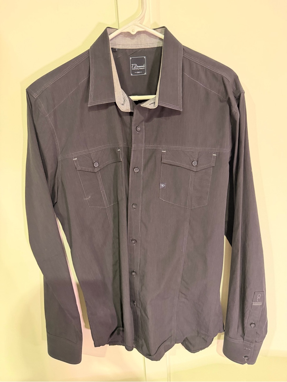 7 Diamonds Black Long Sleeve Button-Up Shirt Size Large